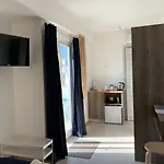 Guest house Island