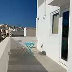 Guest house Island 4*