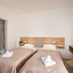 Island ゲストハウス