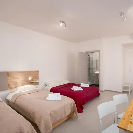 Island Guest house 3*